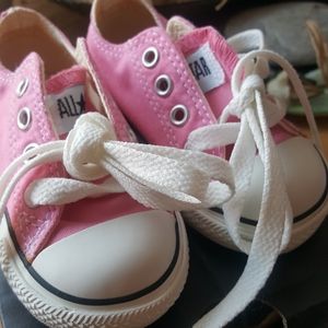 *new* Pink Converse infant size 4